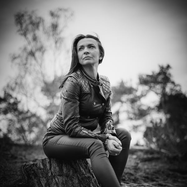 Authentisches Paarshooting am Niederrhein – natürliches Licht